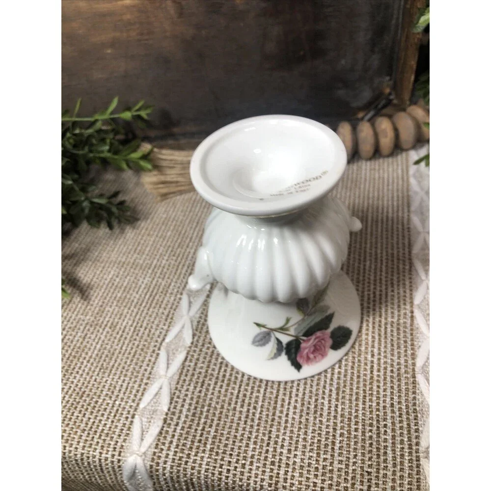 Vintage Wedgwood Miniature Hathaway Rose Floral Urn Bud Vase Bone China England